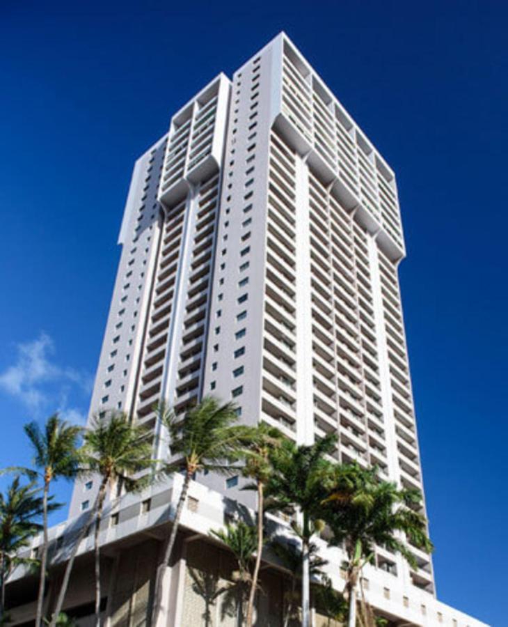 Private One Bedroom Condo, With Corporate Rental Car Savings Code Included, Free Onsite Parking Honolulu Esterno foto
